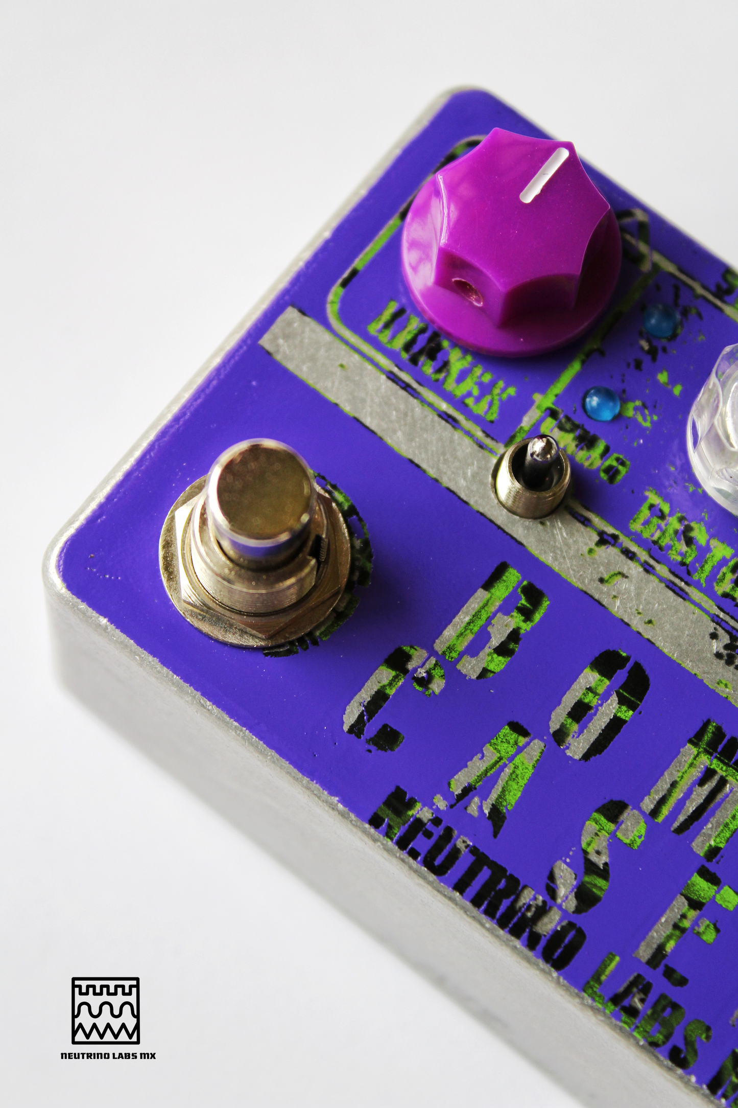 BOMBX CASERA - Rat Distortion Feedbacker
