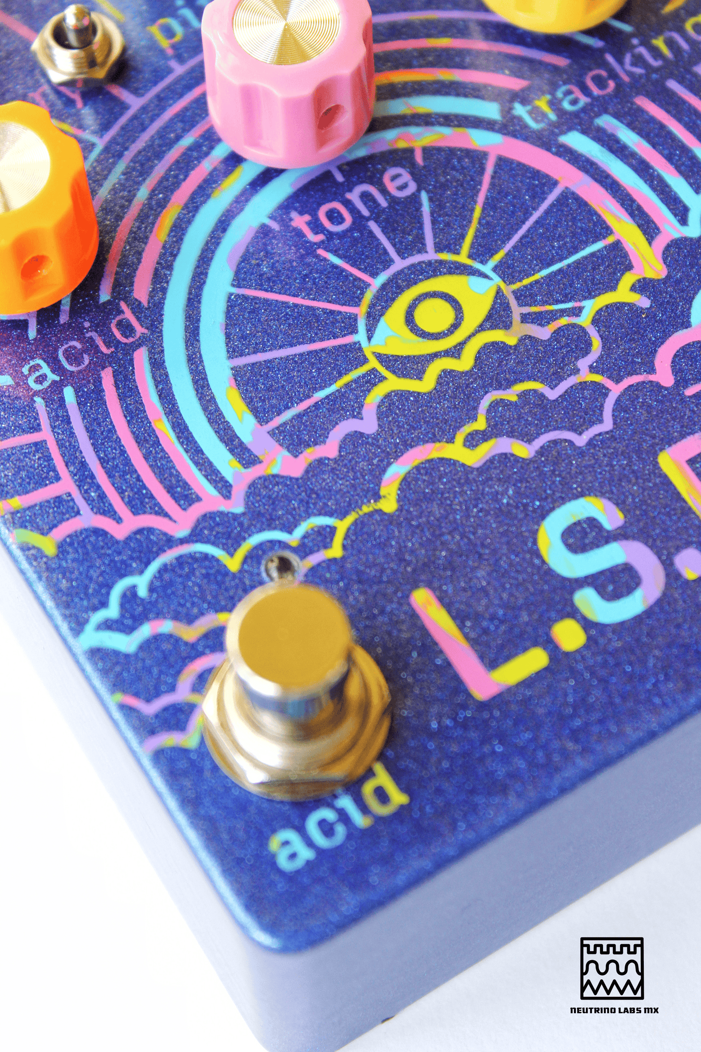 LUCY IN THE SKY WITH DIAMONDS - Experimental Pitch Modulator