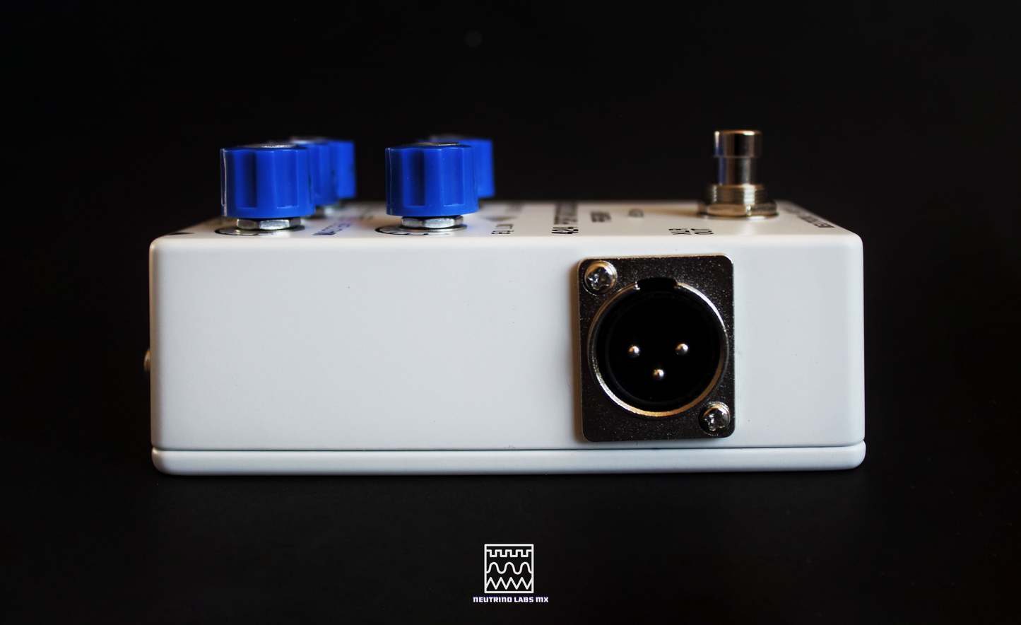 424 PORTASTUDIO PREAMP