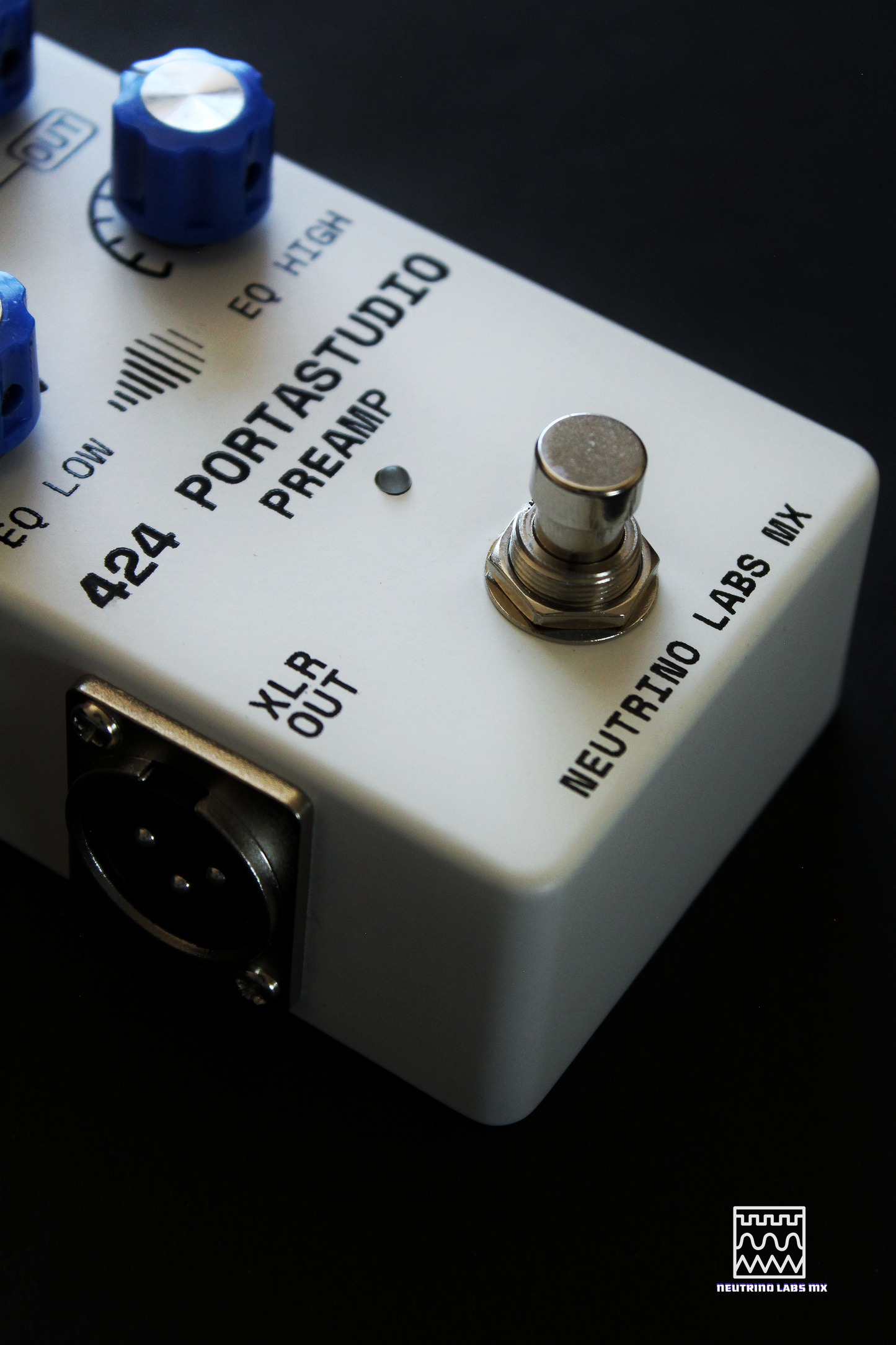 424 PORTASTUDIO PREAMP